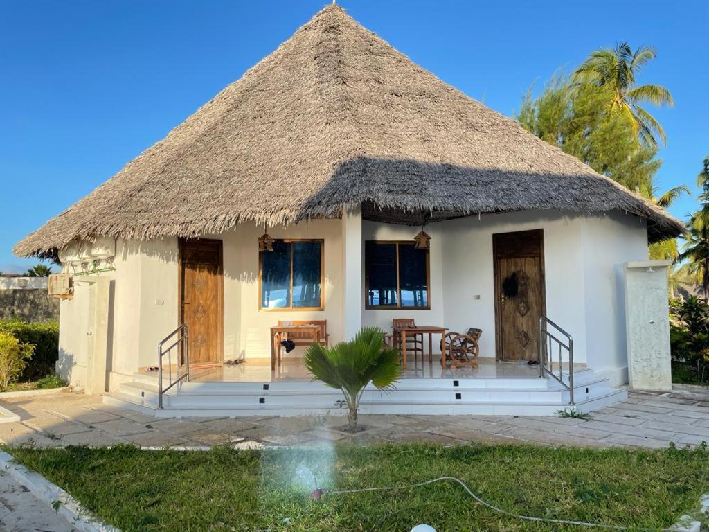 Jambo Beach Hotel Paje Exterior foto